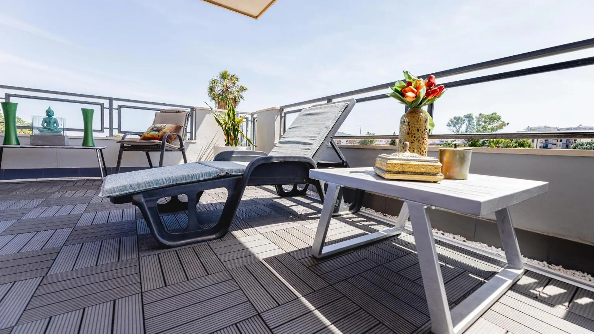Hotel Penthouse Genneruxi Cagliari Affittacamere