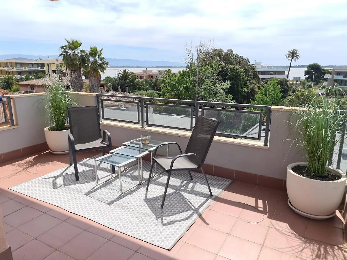Penthouse Genneruxi Hotel Cagliari 0*,