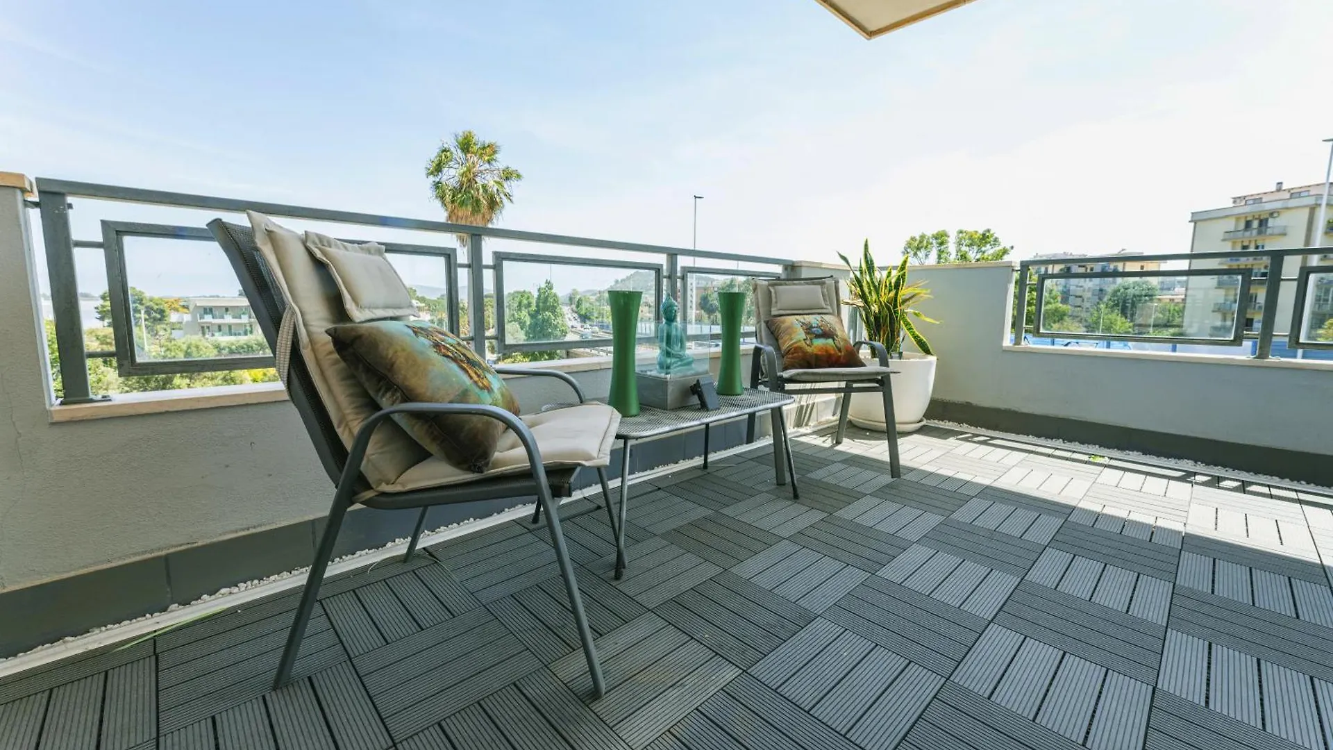 מלון קליארי Penthouse Genneruxi